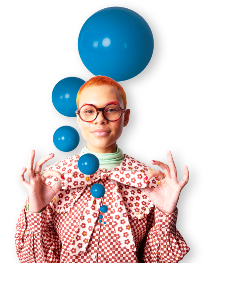 Donna con bolle di innovazione