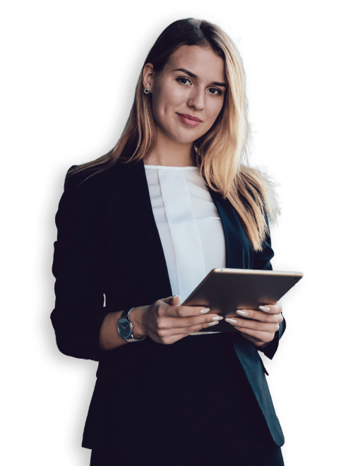 Donna con tablet usa i software per professionisti Zucchetti